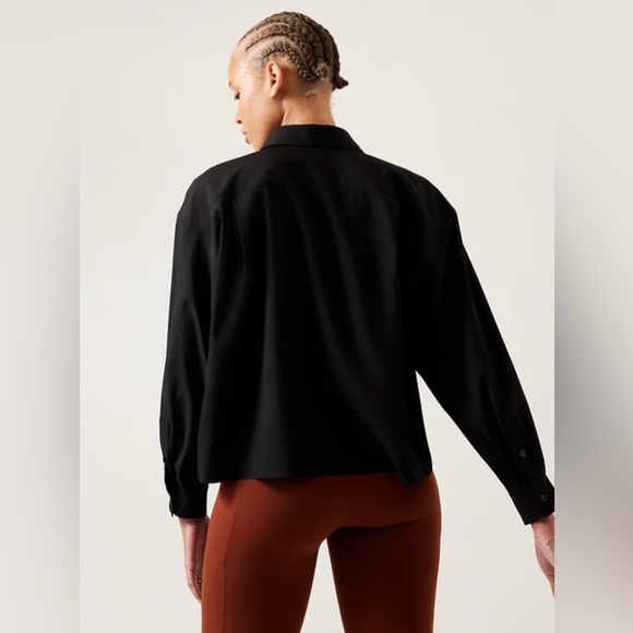 ATHLETA Cropped Stretch Tech Top - Picture 2 of 10